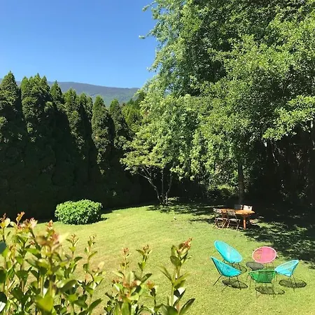 La Maison Des Pecheurs, Au Pied Du *