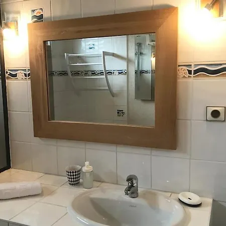 La Maison Des Pecheurs, Au Pied Du Holiday home *